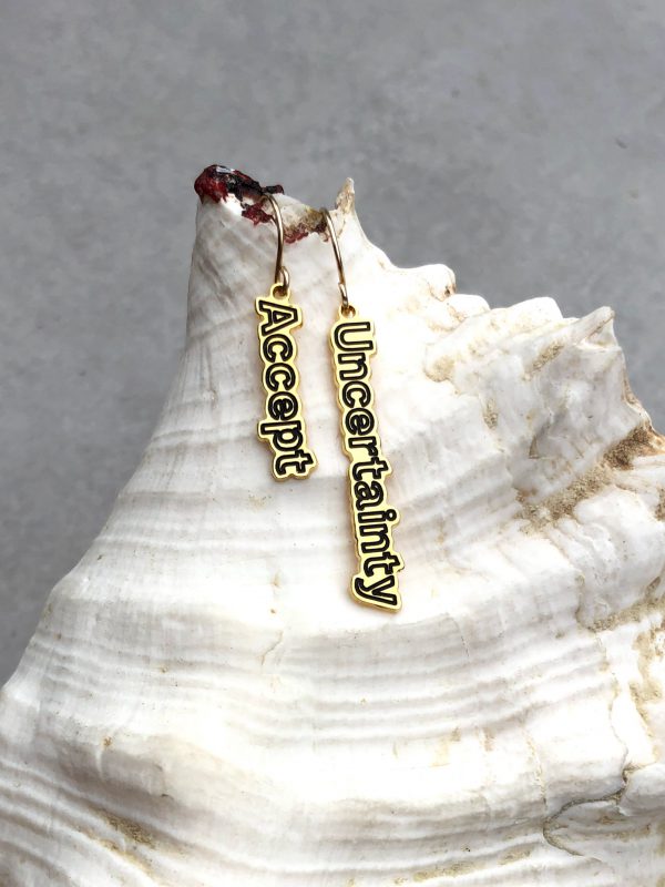 Michelle Gold Earring - Image 3